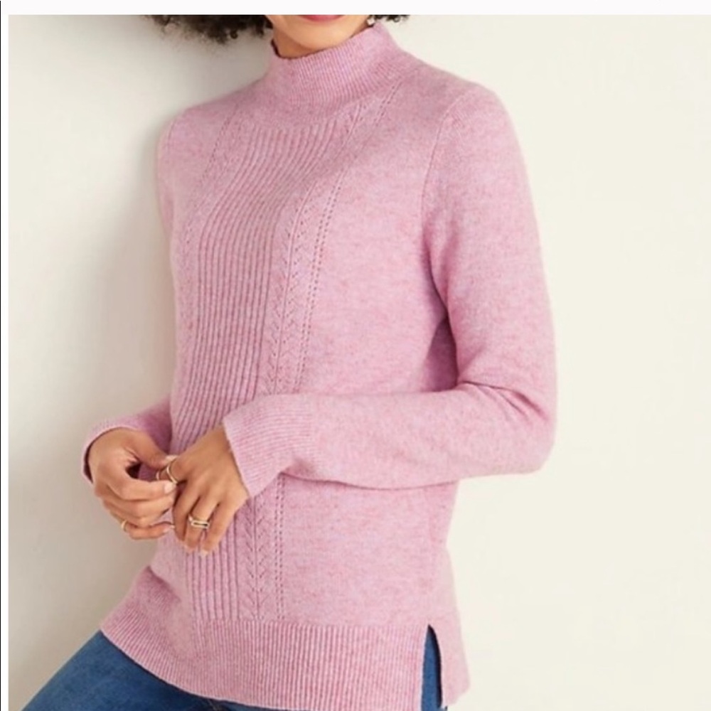 Old Navy pointelle mock neck sweater. Size Large